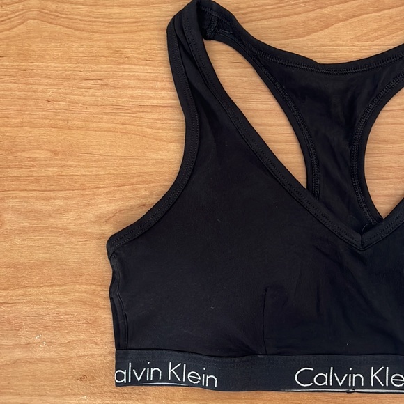 CALVIN KLEIN Black Bralette - Picture 6 of 6